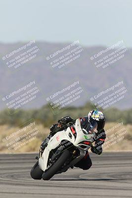 media/Nov-30-2025-TrackXperience (Sun) [[c0061d280f]]/3-Level 1/Session 3 (Turn 16)/